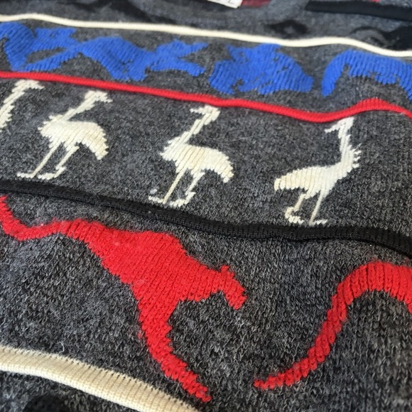 Vintage Hysport Australian Pure New Wool Kangaroo Emu Graphic Sweater Mens Small - Picture 9 of 9
